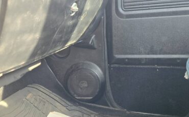 Chevrolet-c10-swb-1980-white-6