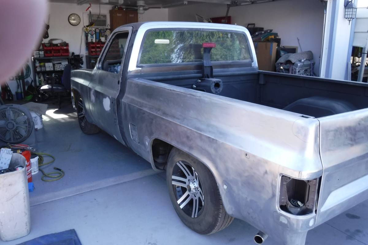 Chevrolet-c10-swb-1984-brown-2