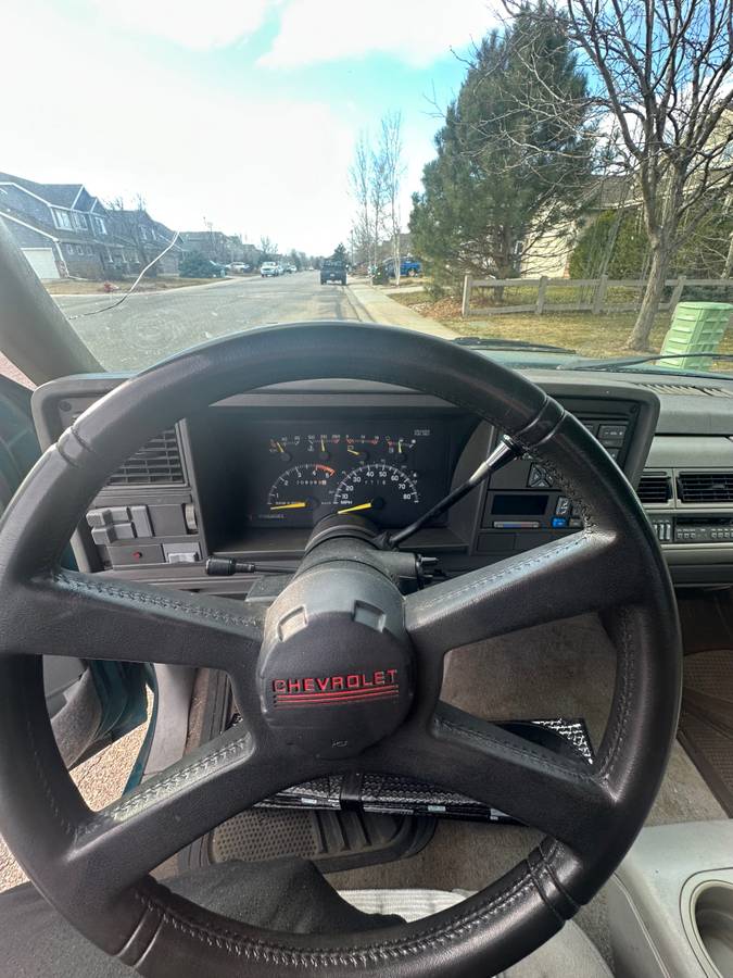 Chevrolet-c1500-1994-green-2