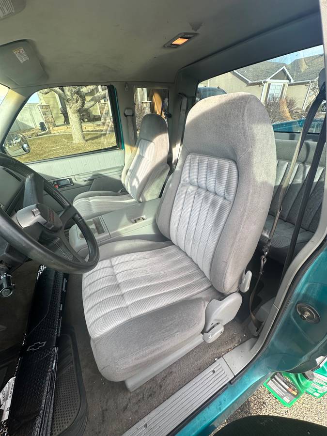 Chevrolet-c1500-1994-green-3
