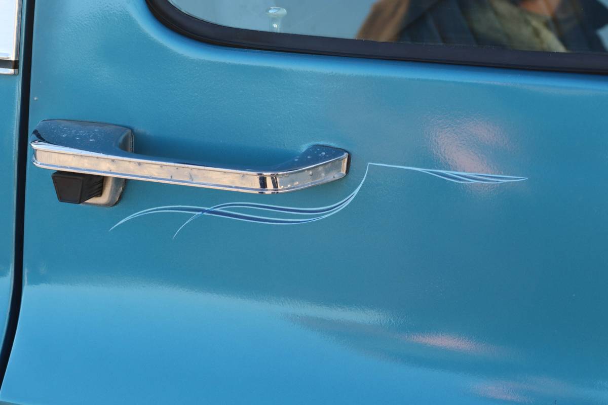 Chevrolet-c20-1977-blue-10