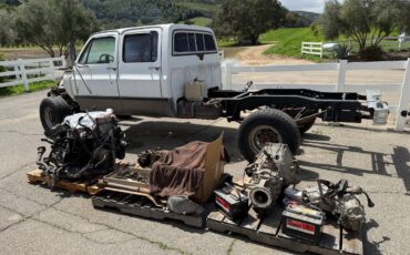 Chevrolet-c20-diesel-1981-9