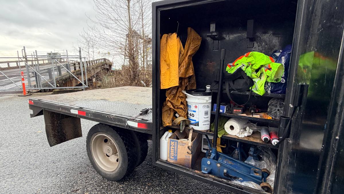 Chevrolet-c3500-diesel-1994-white-3