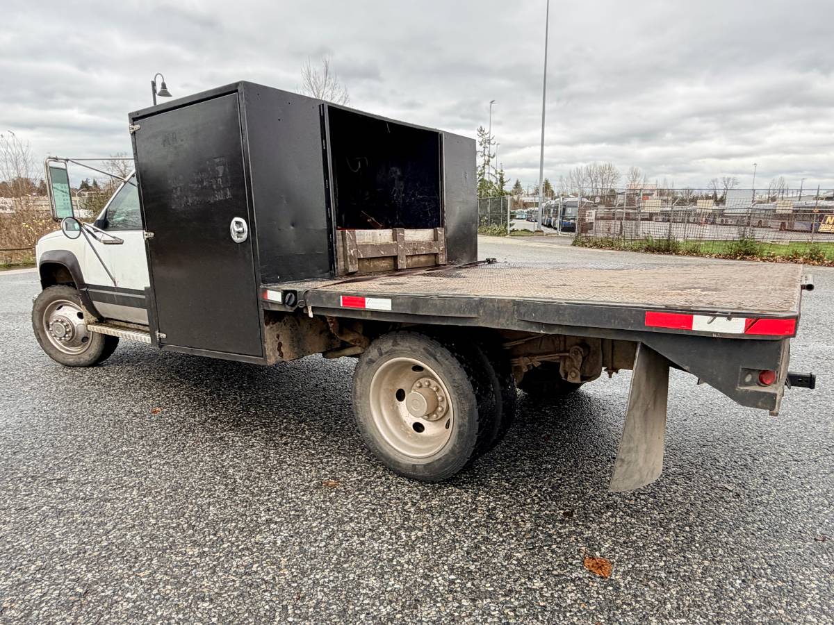 Chevrolet-c3500-diesel-1994-white-6