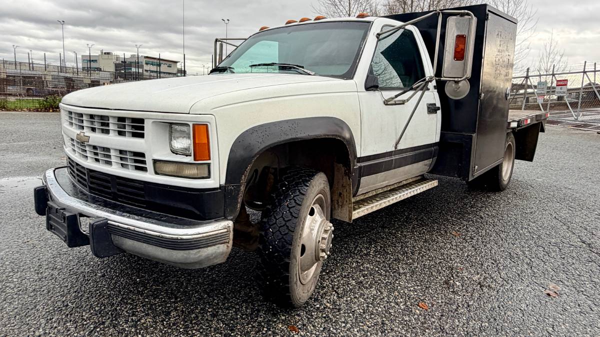 Chevrolet-c3500-diesel-1994-white