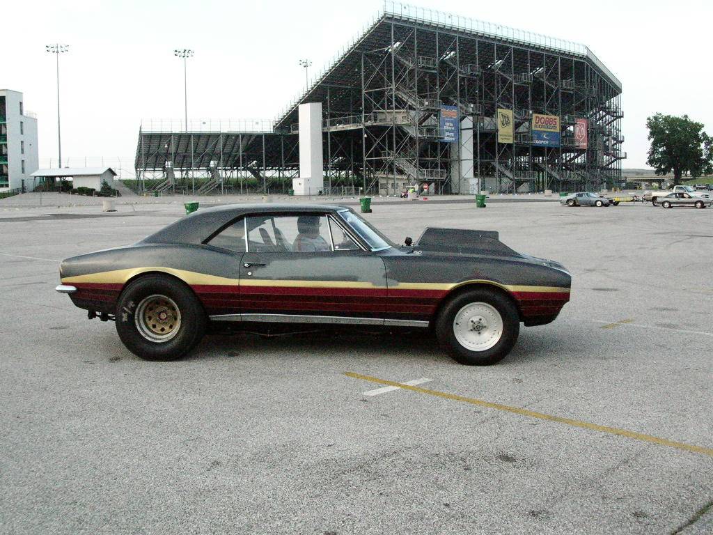 Chevrolet-camaro-1967-9