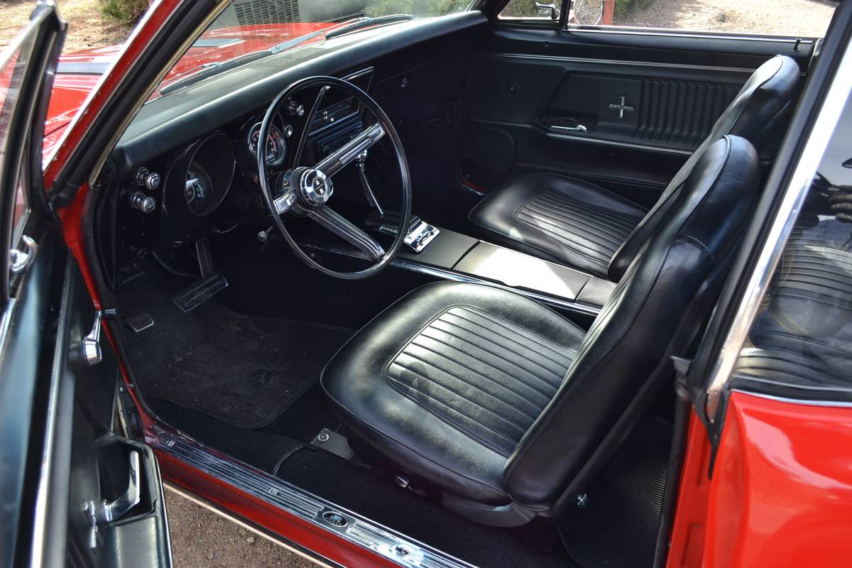 Chevrolet-camaro-1967-red-1