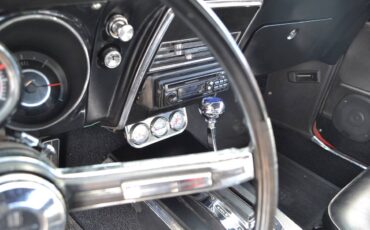 Chevrolet-camaro-1967-red-12