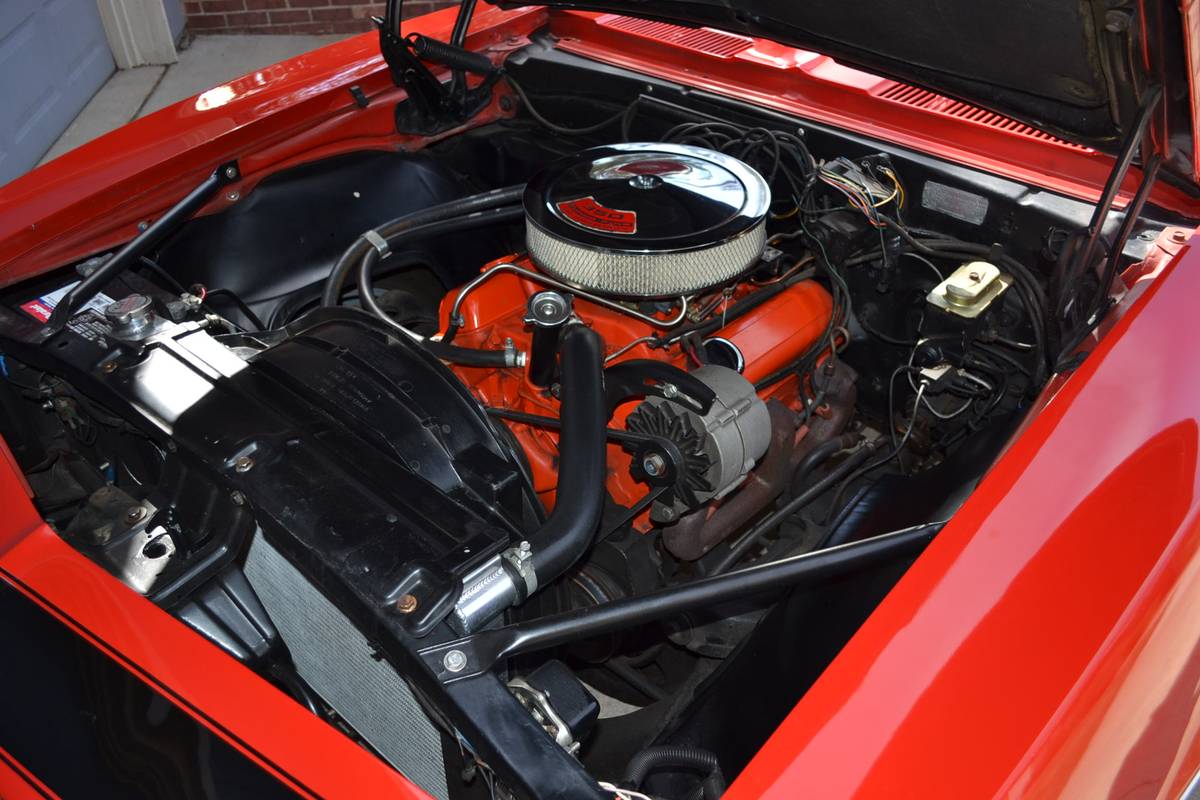 Chevrolet-camaro-1967-red-13
