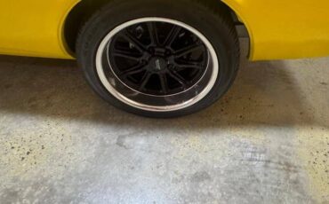 Chevrolet-camaro-1968-yellow-11