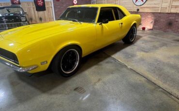 Chevrolet-camaro-1968-yellow-12