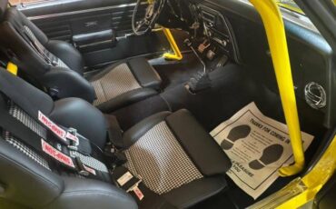 Chevrolet-camaro-1968-yellow-4