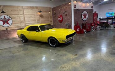 Chevrolet-camaro-1968-yellow-5