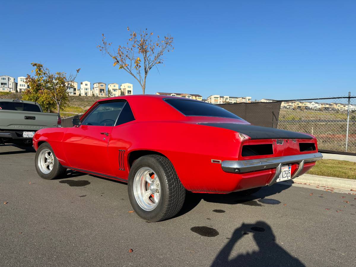 Chevrolet-camaro-1969-3