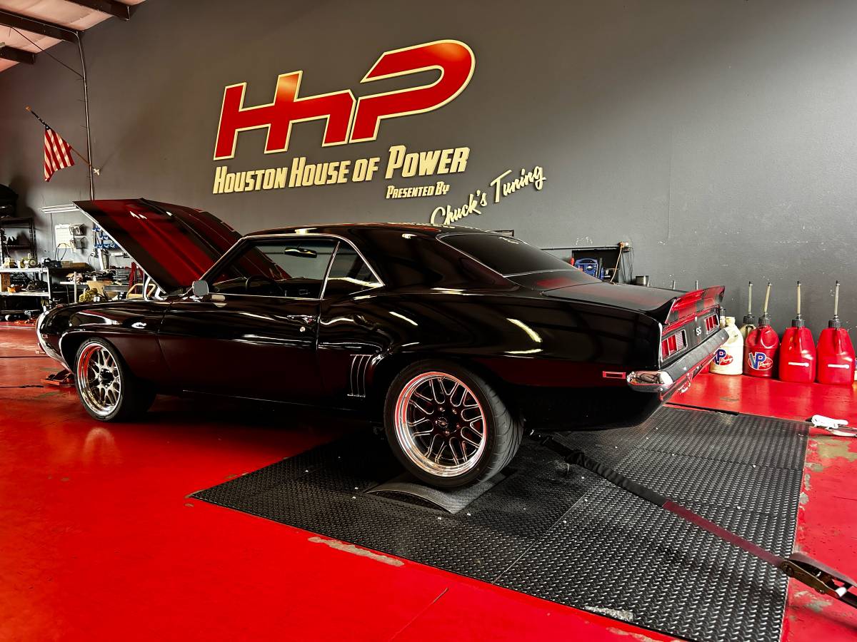 Chevrolet-camaro-1969-black-1