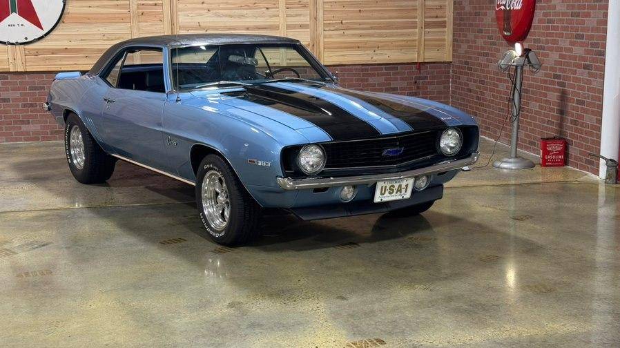 Chevrolet-camaro-1969-blue-1