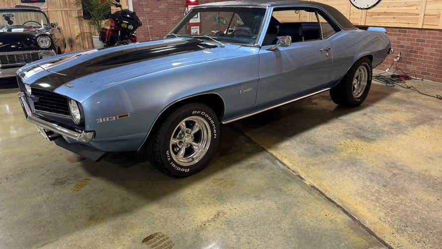 Chevrolet-camaro-1969-blue-19