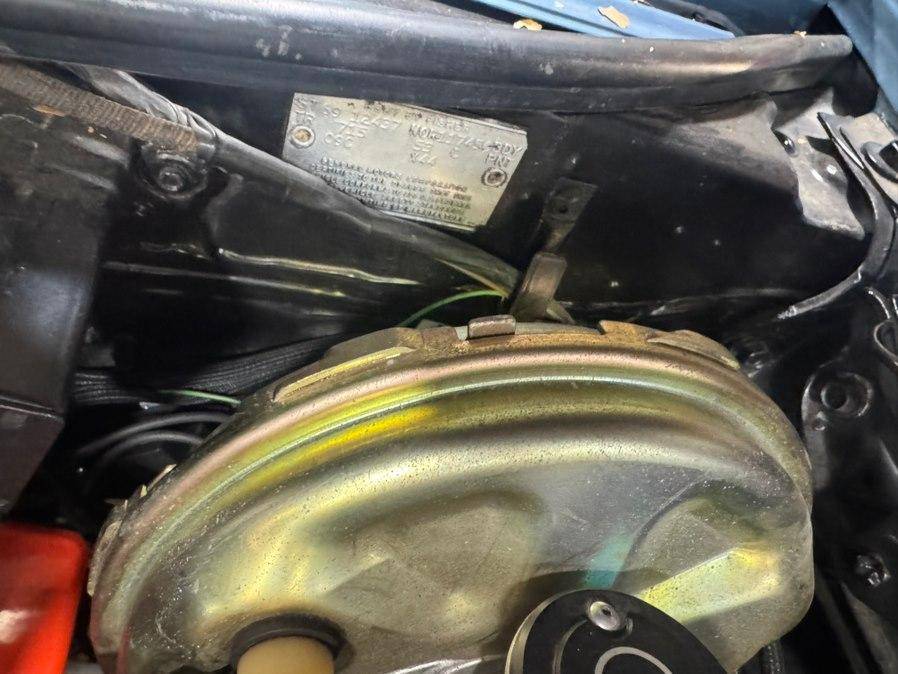 Chevrolet-camaro-1969-blue-28