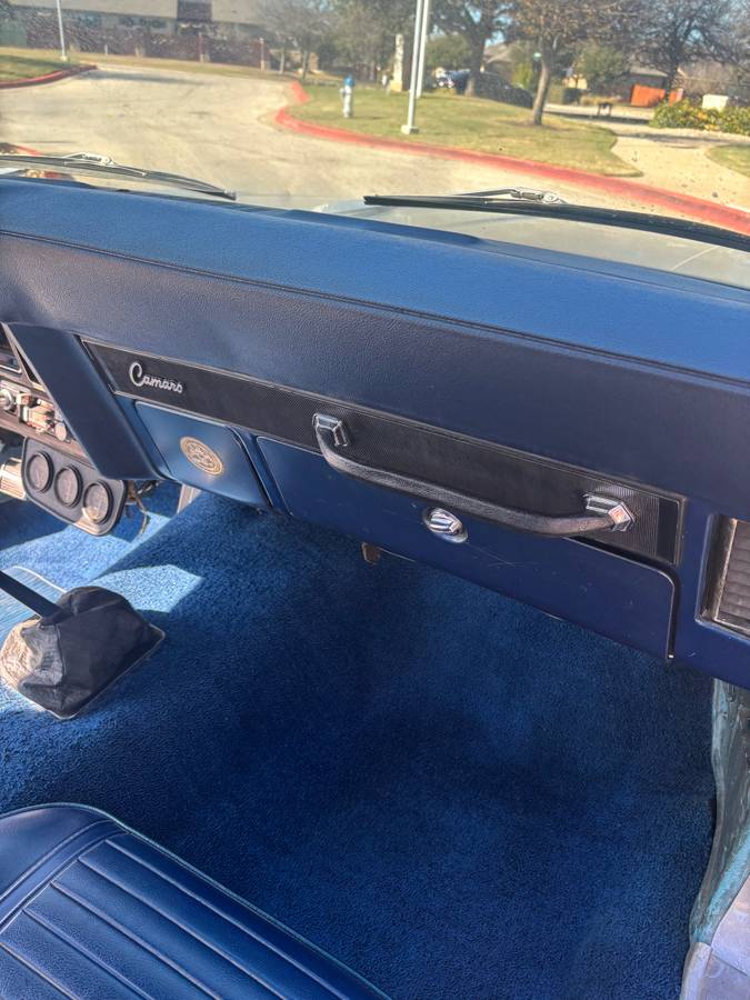 Chevrolet-camaro-1969-silver-12