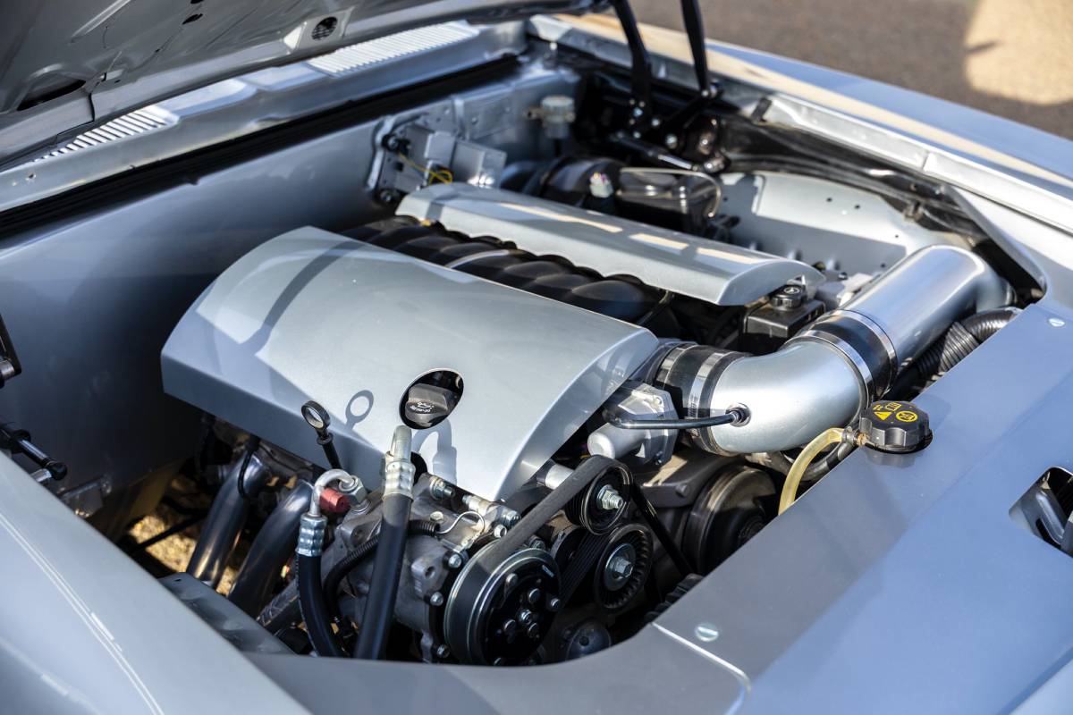 Chevrolet-camaro-1969-silver-19