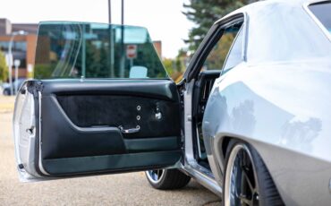 Chevrolet-camaro-1969-silver-22