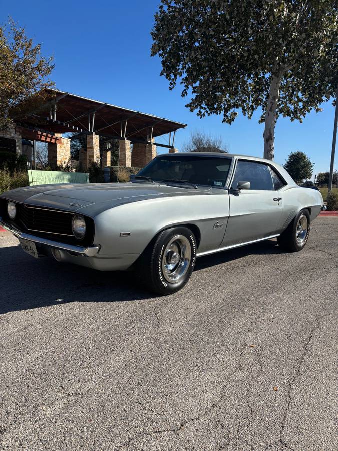 Chevrolet-camaro-1969-silver