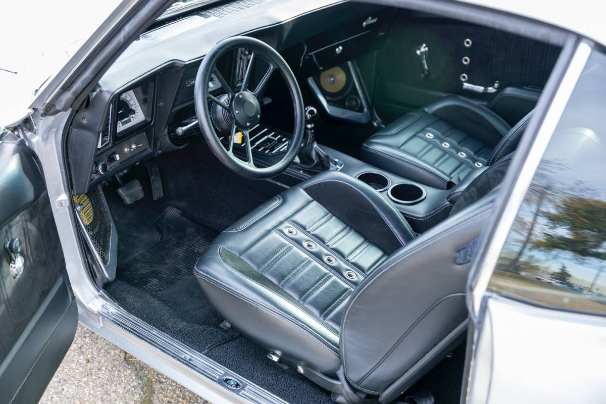 Chevrolet-camaro-1969-silver-4