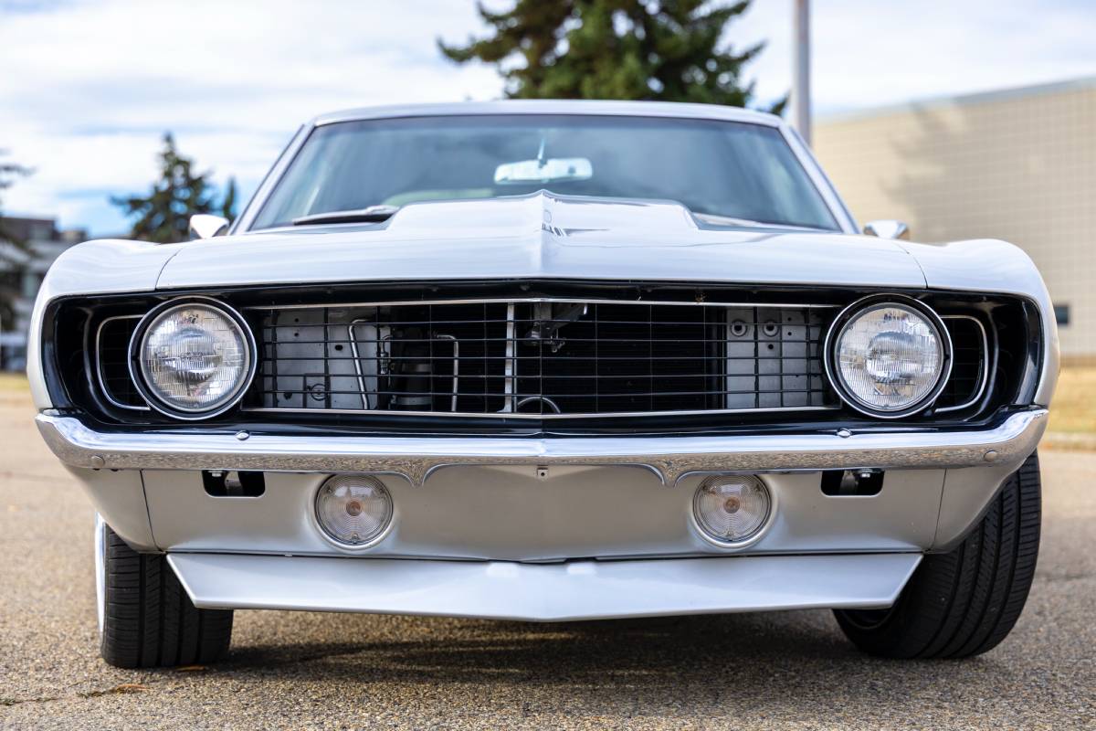 Chevrolet-camaro-1969-silver