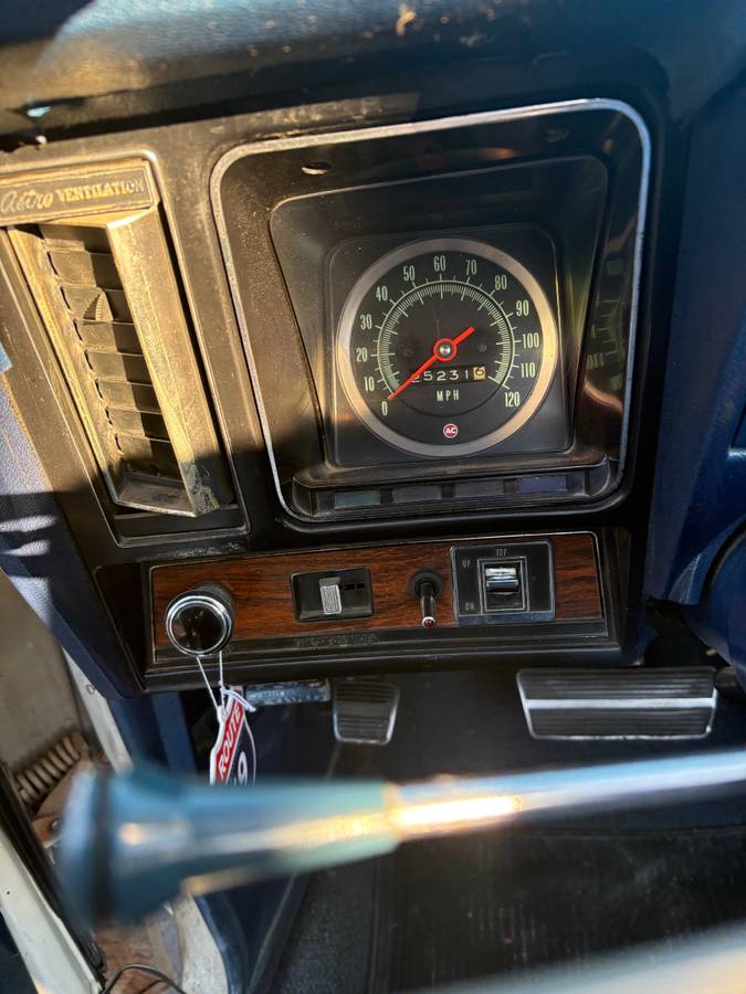 Chevrolet-camaro-1969-white-4