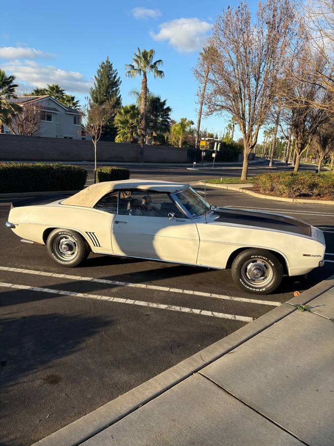 Chevrolet-camaro-1969-white-6