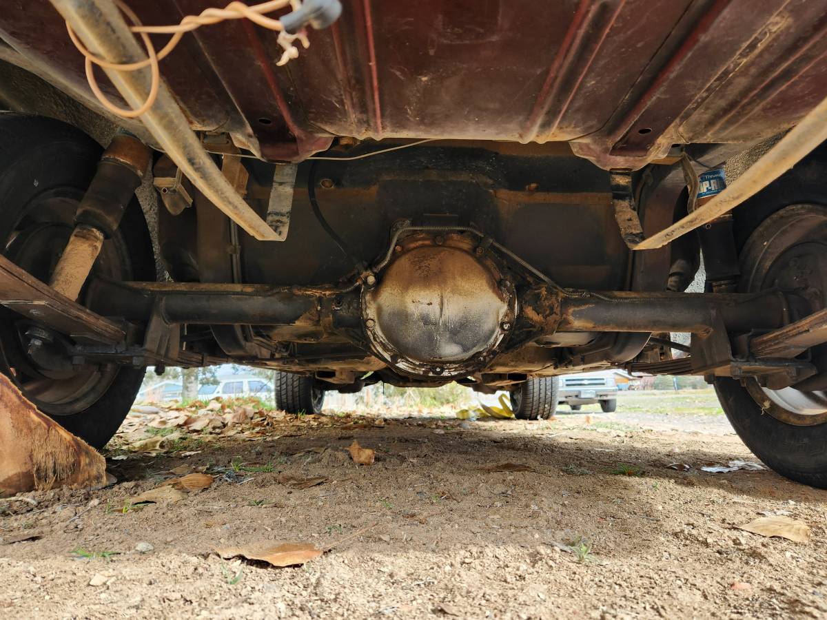 Chevrolet-camaro-1970-red-17