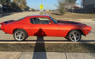 Chevrolet-camaro-1973-orange-4