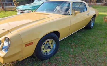 Chevrolet-camaro-1978-yellow-3