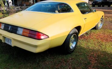 Chevrolet-camaro-1978-yellow-4