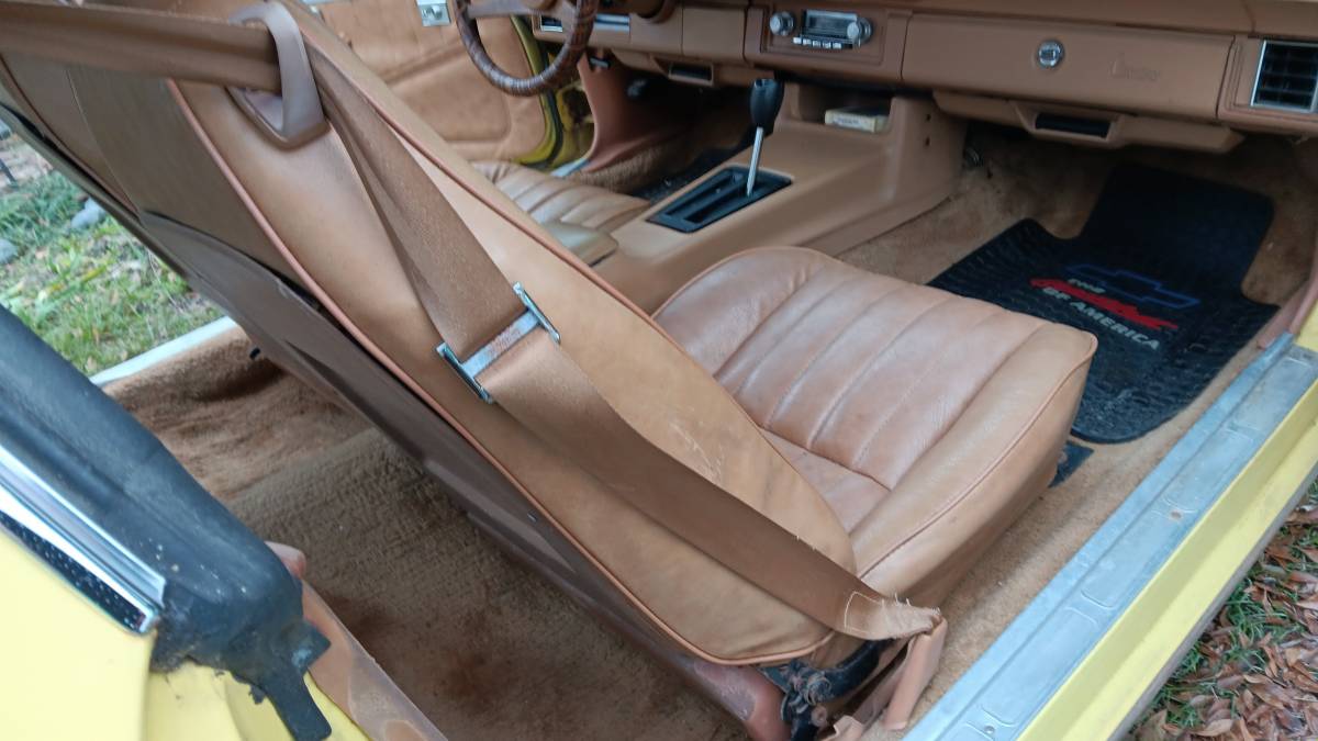 Chevrolet-camaro-1978-yellow-9