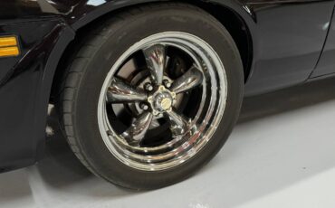 Chevrolet-camaro-1979-14