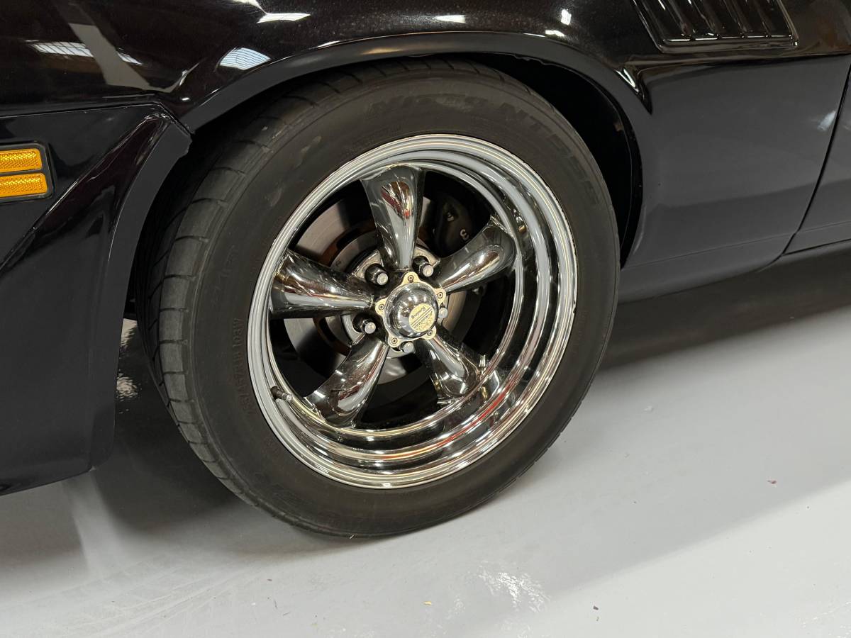 Chevrolet-camaro-1979-14