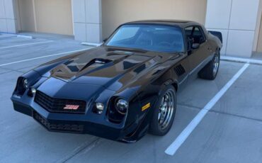 Chevrolet-camaro-1979-32