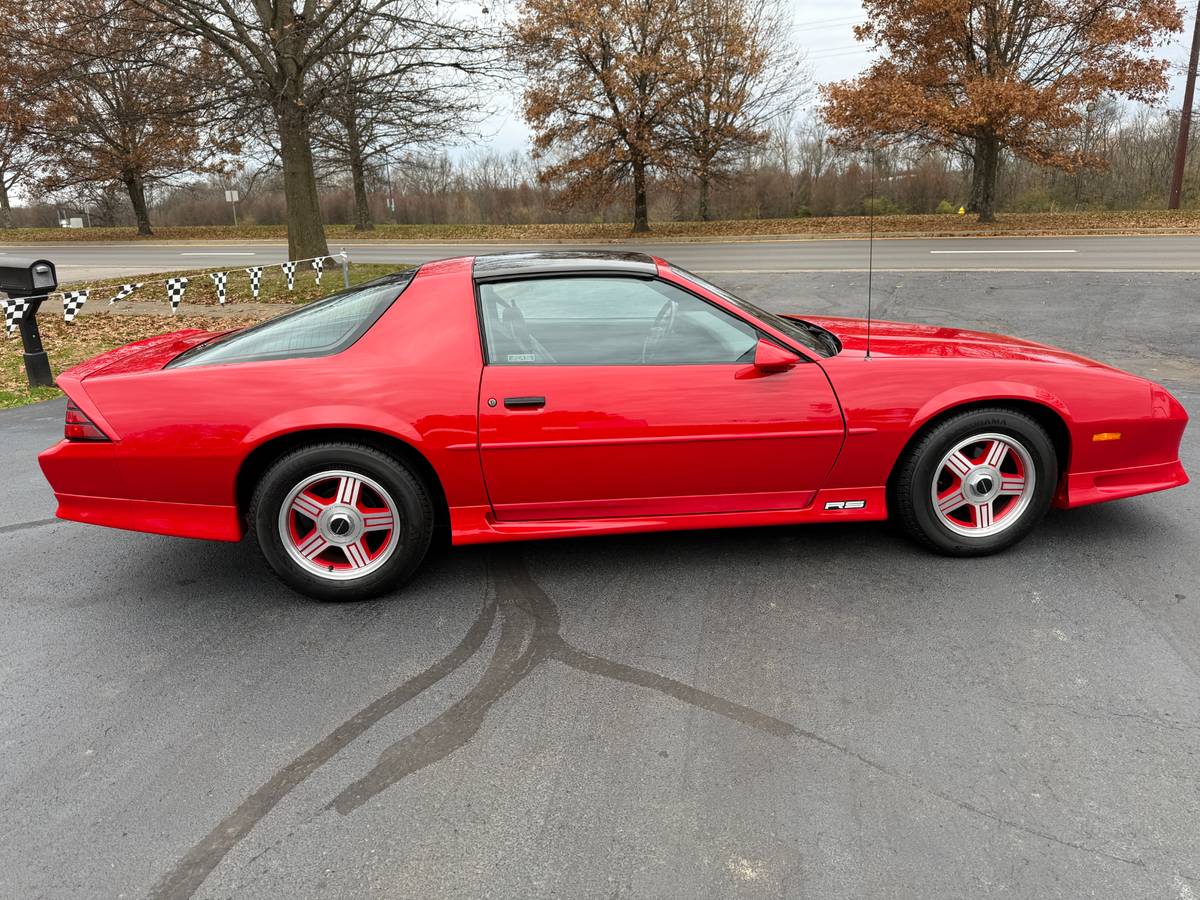 Chevrolet-camaro-1991-red-233