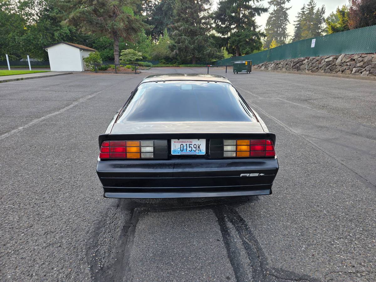 Chevrolet-camaro-1992-12