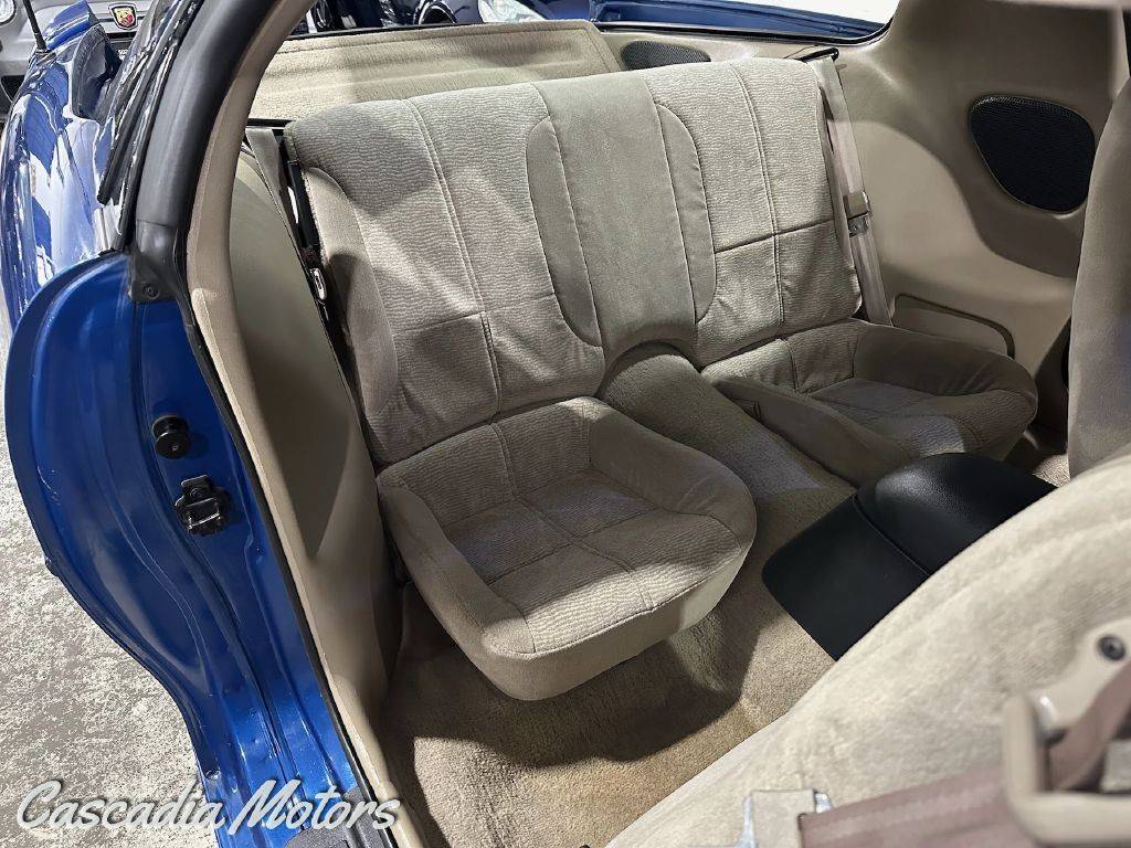 Chevrolet-camaro-1996-blue-23