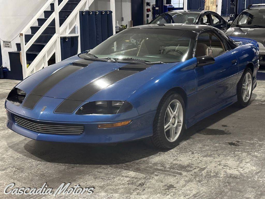 Chevrolet-camaro-1996-blue-35