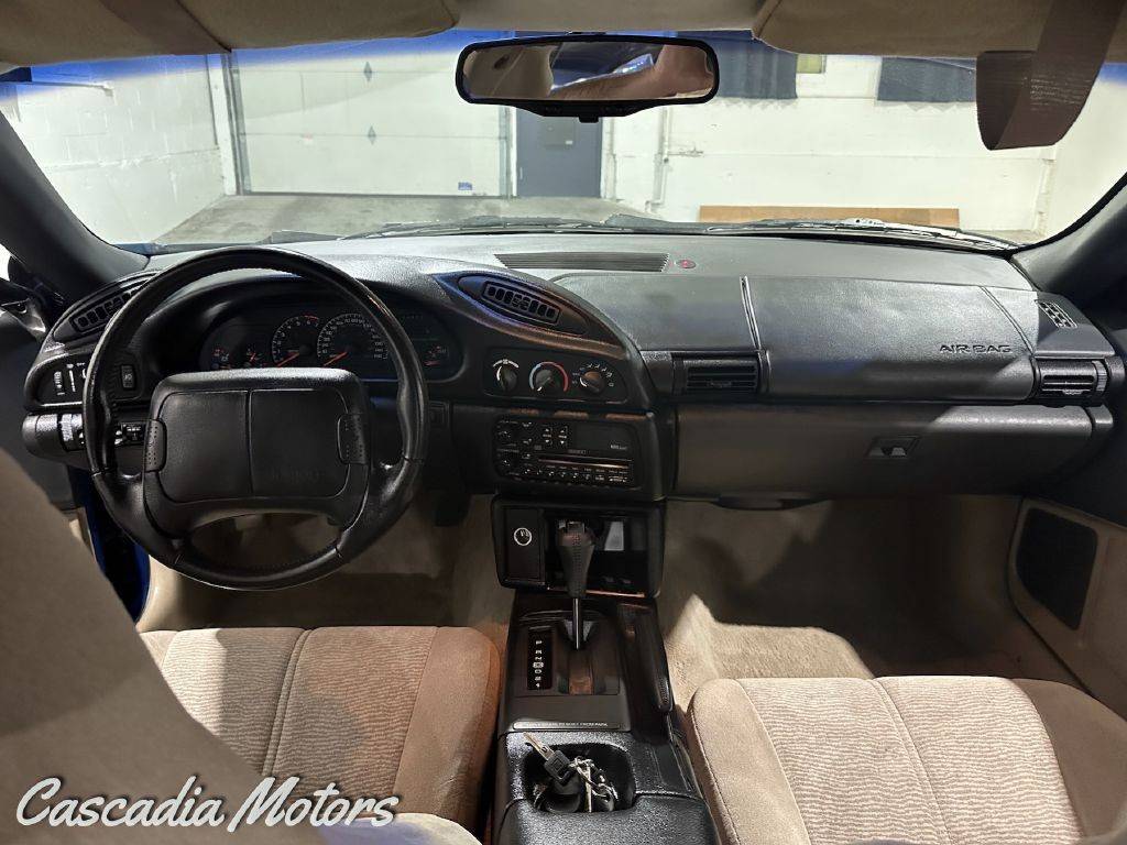 Chevrolet-camaro-1996-blue-73