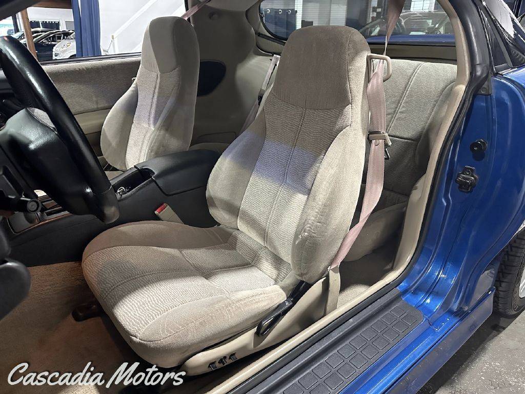 Chevrolet-camaro-1996-blue-81