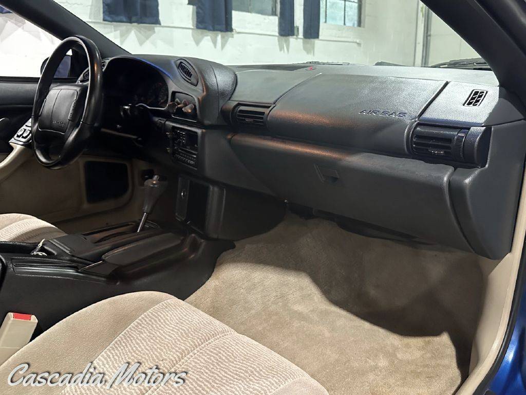 Chevrolet-camaro-1996-blue-88