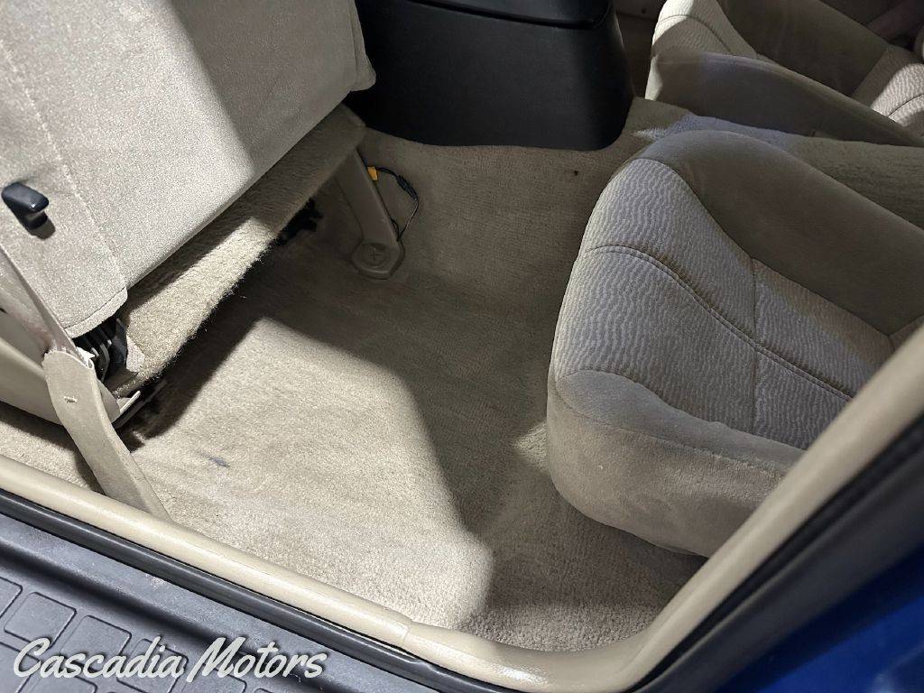 Chevrolet-camaro-1996-blue-92