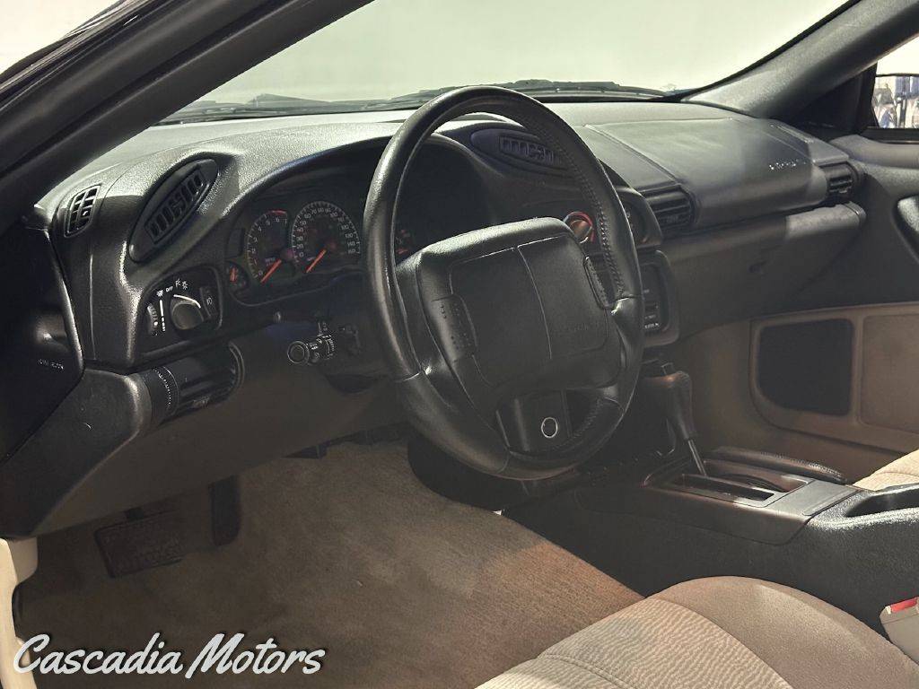 Chevrolet-camaro-1996-blue-95