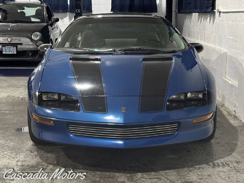 Chevrolet-camaro-1996-blue-98