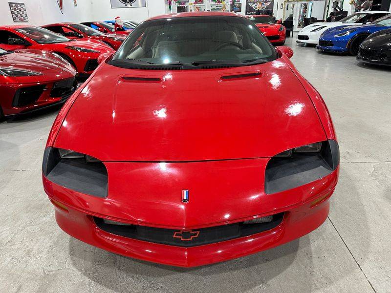 Chevrolet-camaro-1996-red-17