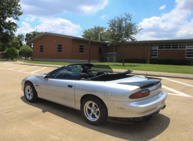 Chevrolet-camaro-1996-silver